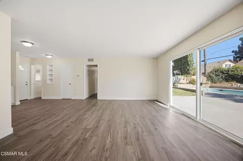 Living - 2192 Cordero Ave, Simi Valley, CA 93065 photo 5 of 7