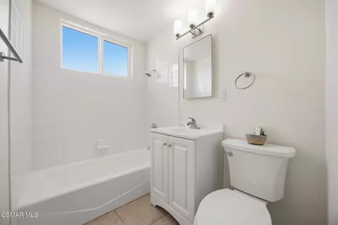 Bath - 2192 Cordero Ave, Simi Valley, CA 93065 photo 2 of 3