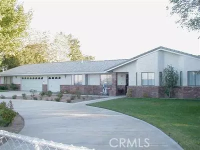 15077 Elm St, Hesperia, CA 92345 photo 1