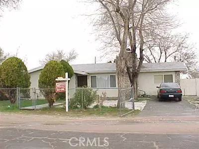 16234 Spruce St, Hesperia, CA 92345 photo 1