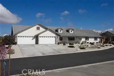 19778 Kip Ct, Apple Valley, CA 92308 photo 1