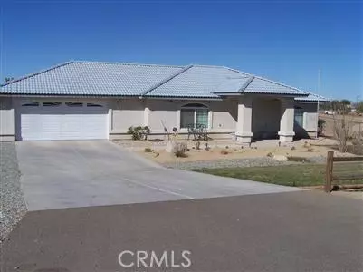 17926 Linden St, Hesperia, CA 92345 photo 1