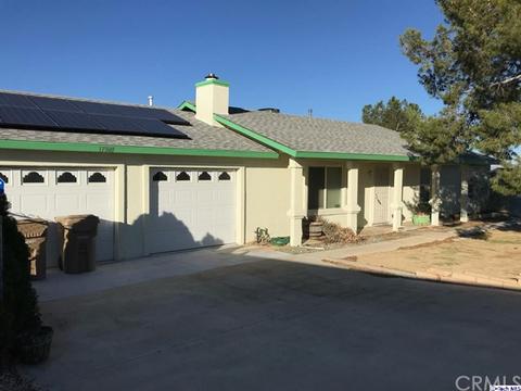 17840 Capri St, Hesperia, CA 92345 photo 1