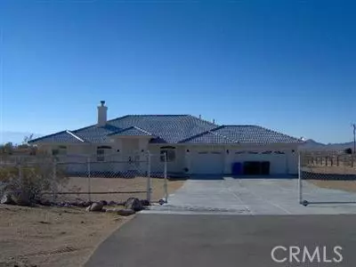 15188 Laguna Seca Dr, Apple Valley, CA 92307 photo 1