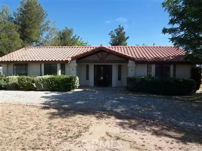 21920 Biloxi Rd, Apple Valley, CA 92307 photo 1