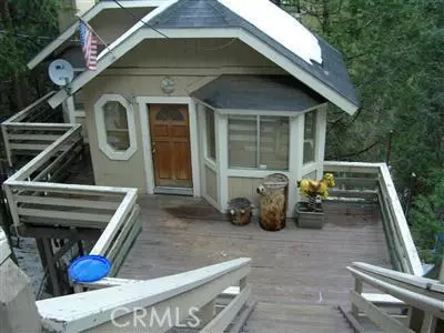 24086 Skyland Dr, Crestline, CA 92325 photo 1