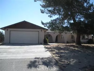 9357 Riggins Rd, Phelan, CA 92371 photo 1
