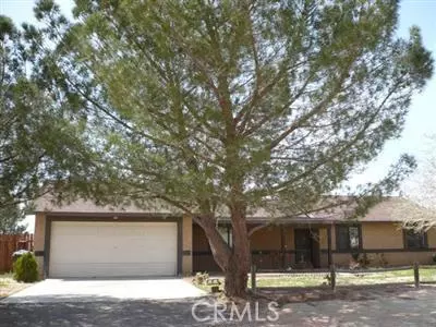 13048 Topock Rd, Apple Valley, CA 92308 photo 1