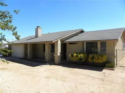 10271 4th Ave, Hesperia, CA 92345 photo 1