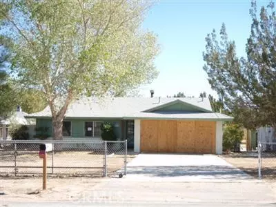 7807 Maple Ave, Hesperia, CA 92344 photo 1