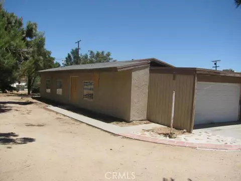 9715 5th Ave, Hesperia, CA 92345 photo 1