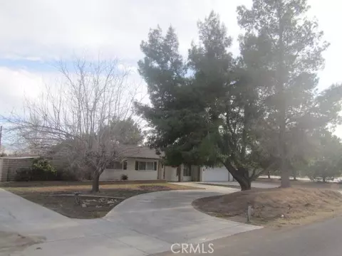 14265 Kiowa Rd, Apple Valley, CA 92307 photo 1
