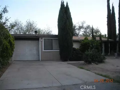 16111 Vine St, Hesperia, CA 92345 photo 1