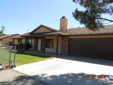 13081 Topock Rd, Apple Valley, CA 92308 photo 1