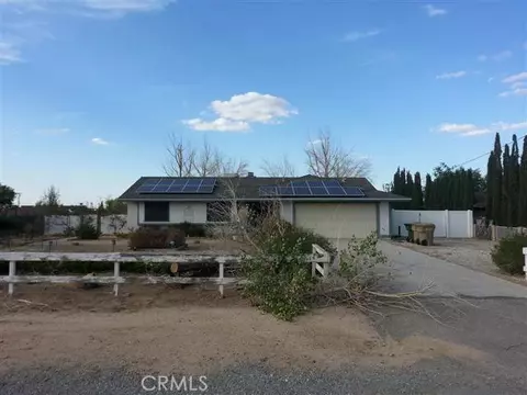 17820 Manzanita St, Hesperia, CA 92345 photo 1