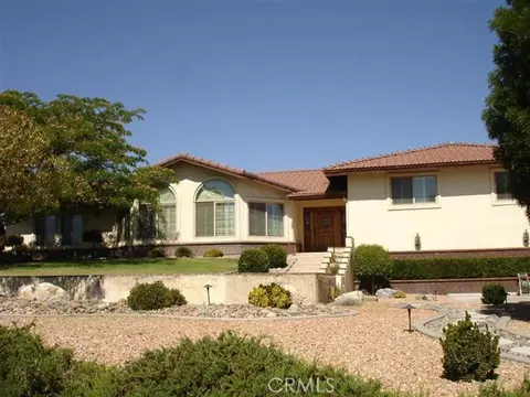 14750 Genesee Rd, Apple Valley, CA 92307 photo 1
