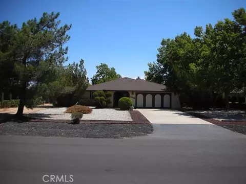 12375 Yorkshire Dr, Apple Valley, CA 92307 photo 1