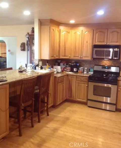 19830 Talihina Rd, Apple Valley, CA 92307 photo 1