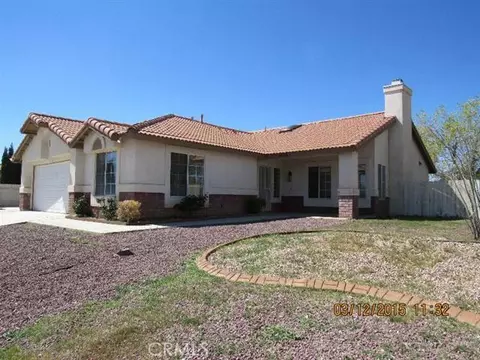 9870 9th Ave, Hesperia, CA 92345 photo 1