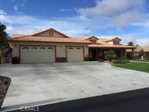 18011 Palm Dr, Hesperia, CA 92345 photo 1