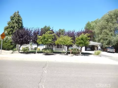 9552 Sierra Vista Rd, Phelan, CA 92371 photo 1