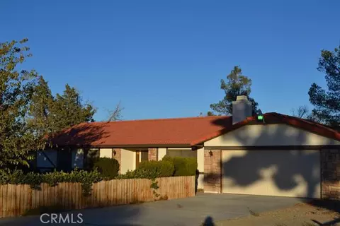 12755 Kewanna Rd, Apple Valley, CA 92308 photo 1
