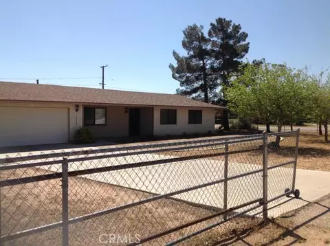 12555 Tesuque Rd, Apple Valley, CA 92308 photo 1
