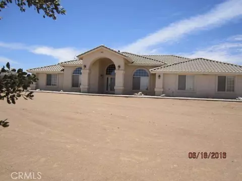 8434 Nahoa Way, Phelan, CA 92371 photo 1