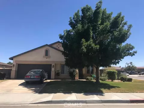 10561 Plainfield St, Adelanto, CA 92301 photo 1