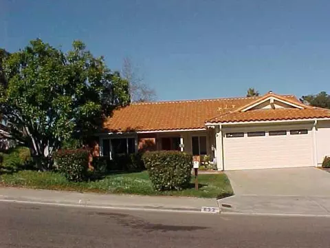 632 S Willowspring Dr, Encinitas, CA 92024 photo 1