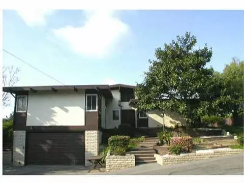 860 Capri, Encinitas, CA 92024 photo 1