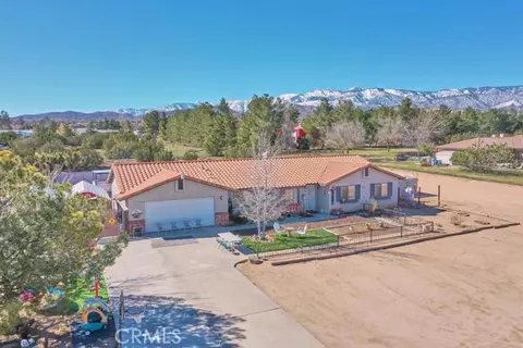 5825 Brawley Rd, Phelan, CA 92371 photo 1