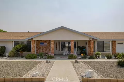 13981 Jicarilla Rd, Apple Valley, CA 92307 photo 1
