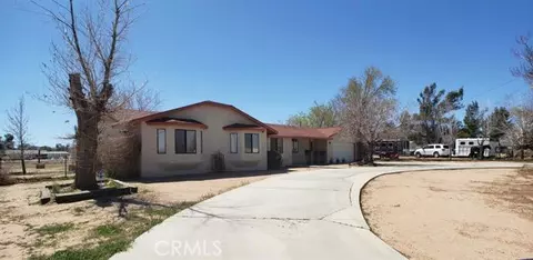 15815 Mesquite St, Hesperia, CA 92345 photo 1