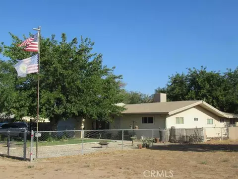 16157 Vine St, Hesperia, CA 92345 photo 1