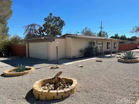9797 5th Ave, Hesperia, CA 92345 photo 1