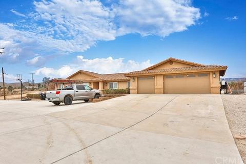 8420 Flowerfield Rd, Phelan, CA 92371 photo 1