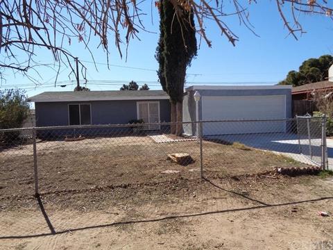 16325 Live Oak St, Hesperia, CA 92345 photo 1