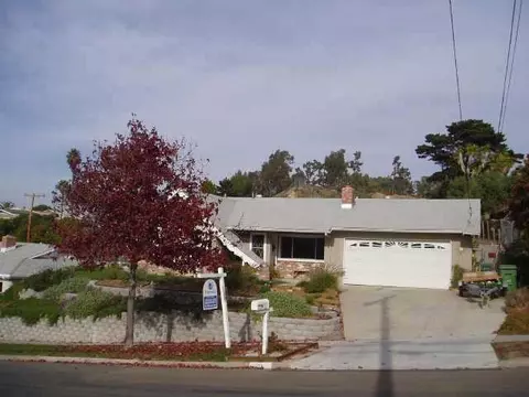 120 No Barnwell St, Oceanside, CA 92054 photo 1
