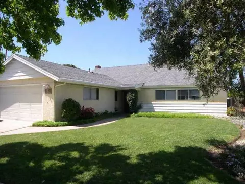 1427 Kurtz St, Oceanside, CA 92054 photo 1