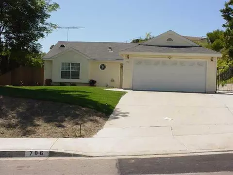 706 Isidore, Oceanside, CA 92057 photo 1