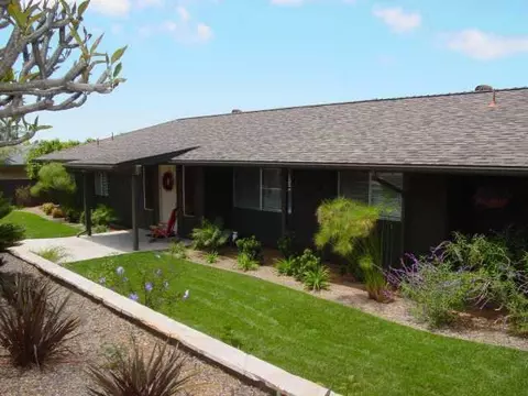 2301 Snead Dr, Oceanside, CA 92056 photo 1