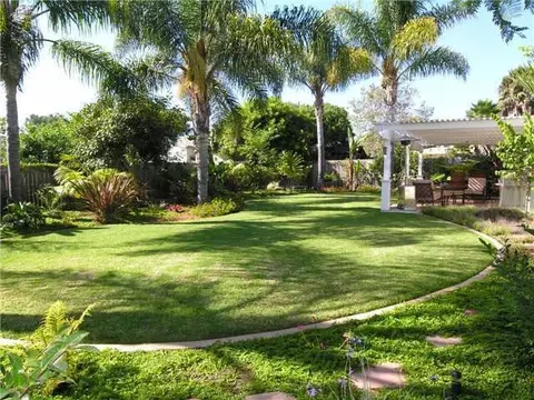 1070 Balour Dr, Encinitas, CA 92024 photo 1