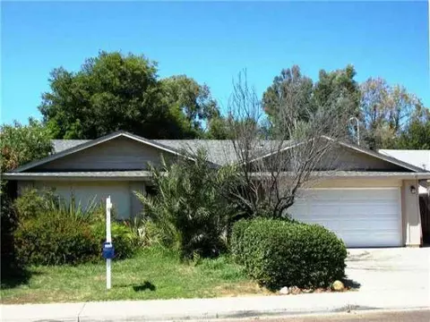 10832 Singletree Ln, Spring Valley, CA 91978 photo 1
