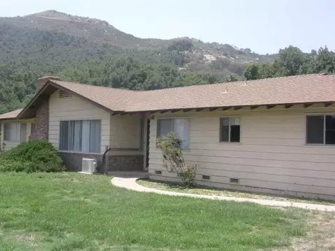 1829 Cloverdale Rd, Escondido, CA 92027 photo 1