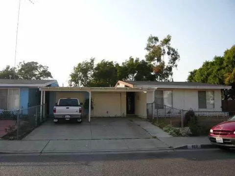 920 Lemon Ave, Vista, CA 92084 photo 1