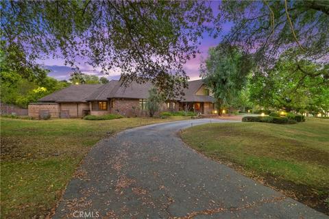 875 Hampton Rd, Arcadia, CA 91006