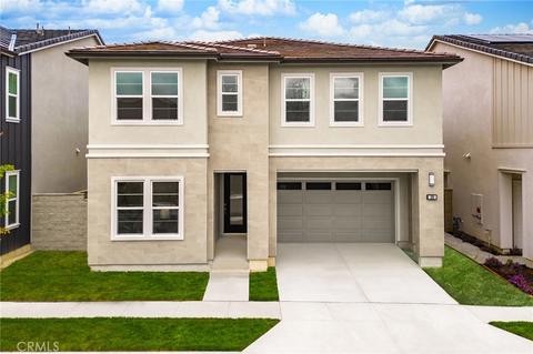 200 Sierra Madre, Lake Forest, CA 92630