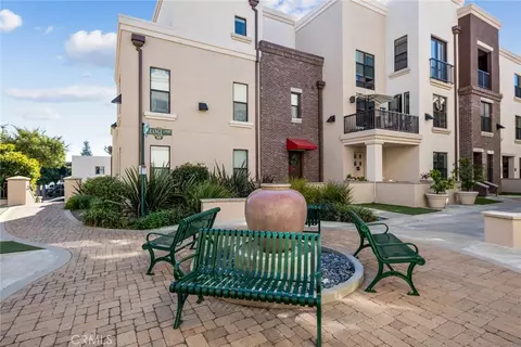 124 Orange Ct, Monrovia, CA 91016