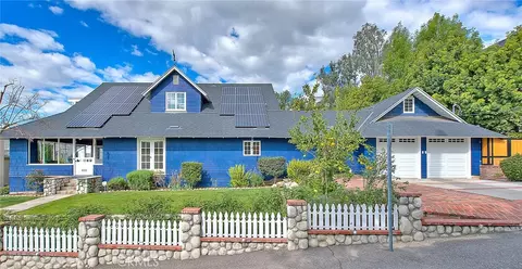 407 Pleasant Hill Ln, Sierra Madre, CA 91024